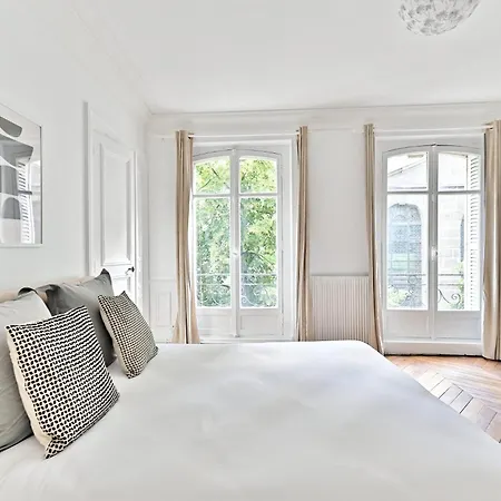 Apartment Parisien Spacieux #marais #rivoli