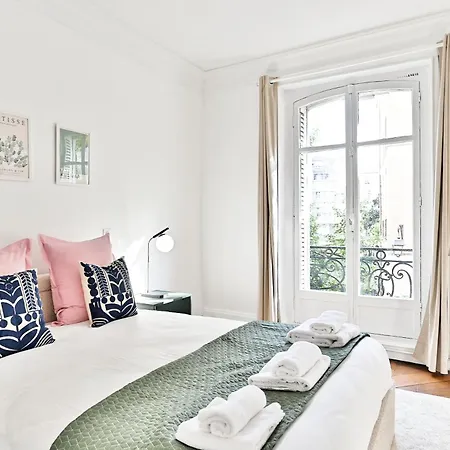 Parisien Spacieux #marais #rivoli Paříž
