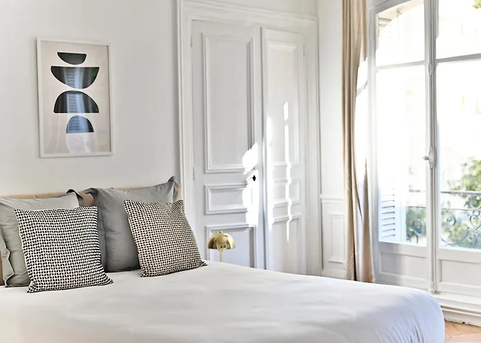 Appartement Parisien Spacieux #marais #rivoli